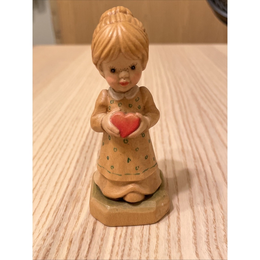 ANRI Sarah‎ Kay Wood Carved Figurine